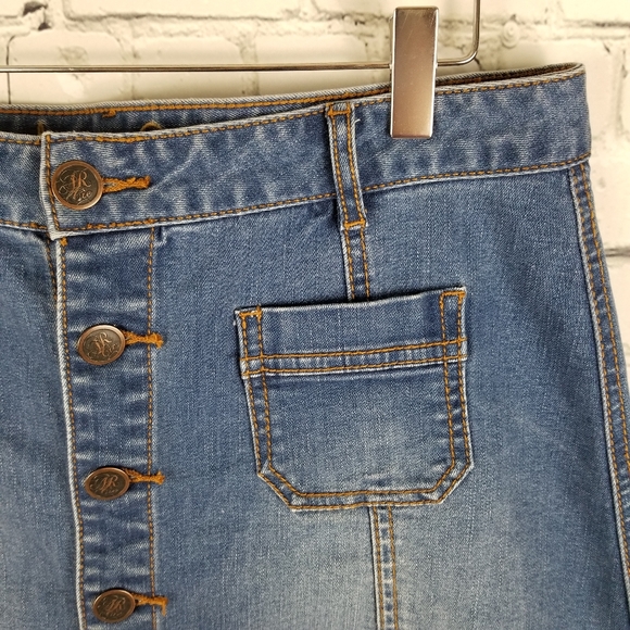 AMERICAN RAG | button up stretch jean denim skirt - Picture 2 of 6